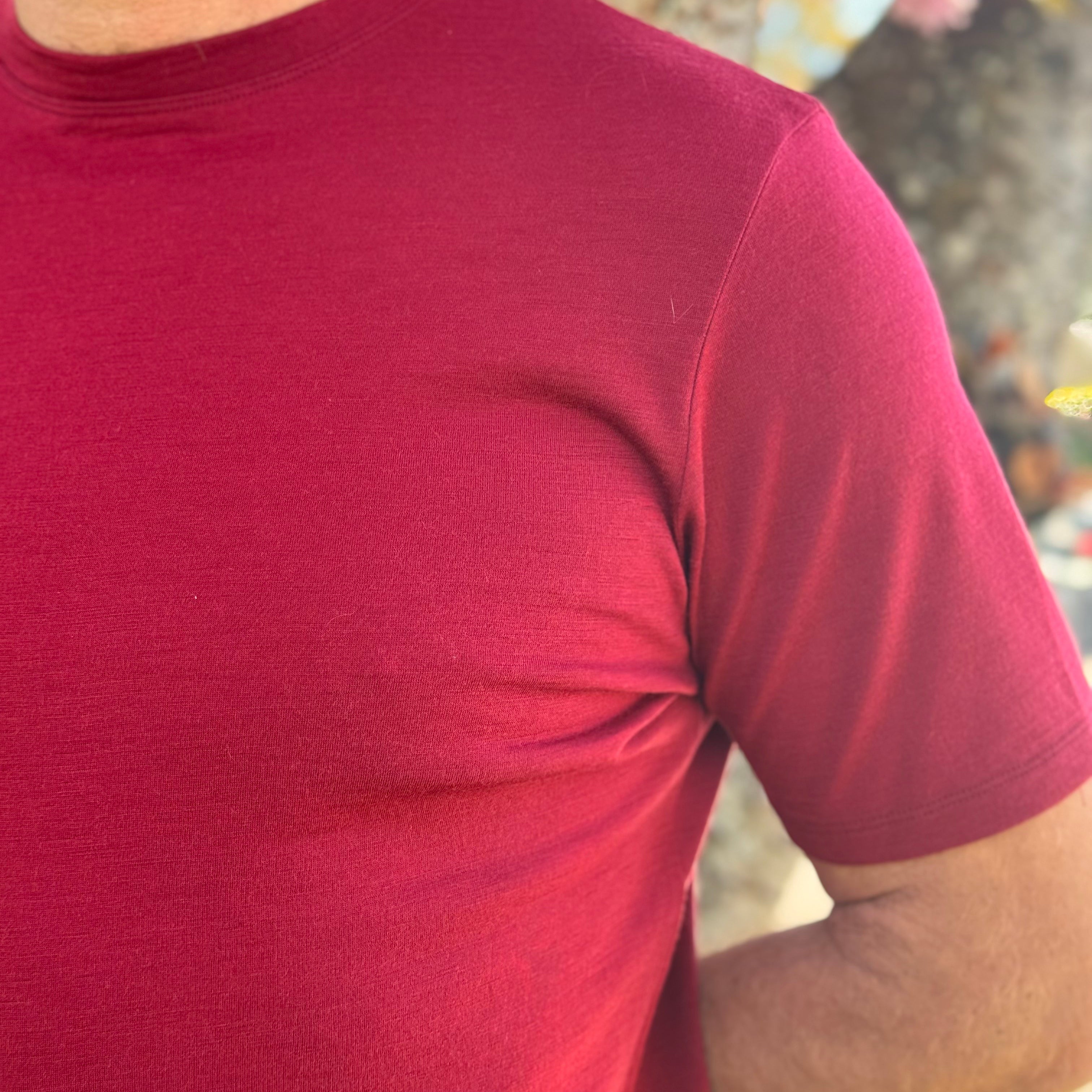 Men's Fit Basic T-shirt - Final Sale
