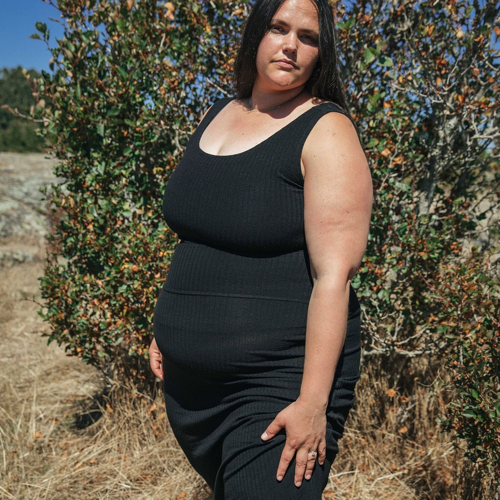 Rib Pencil Skirt | Sybil is wearing size 3XLarge, height 5.6"