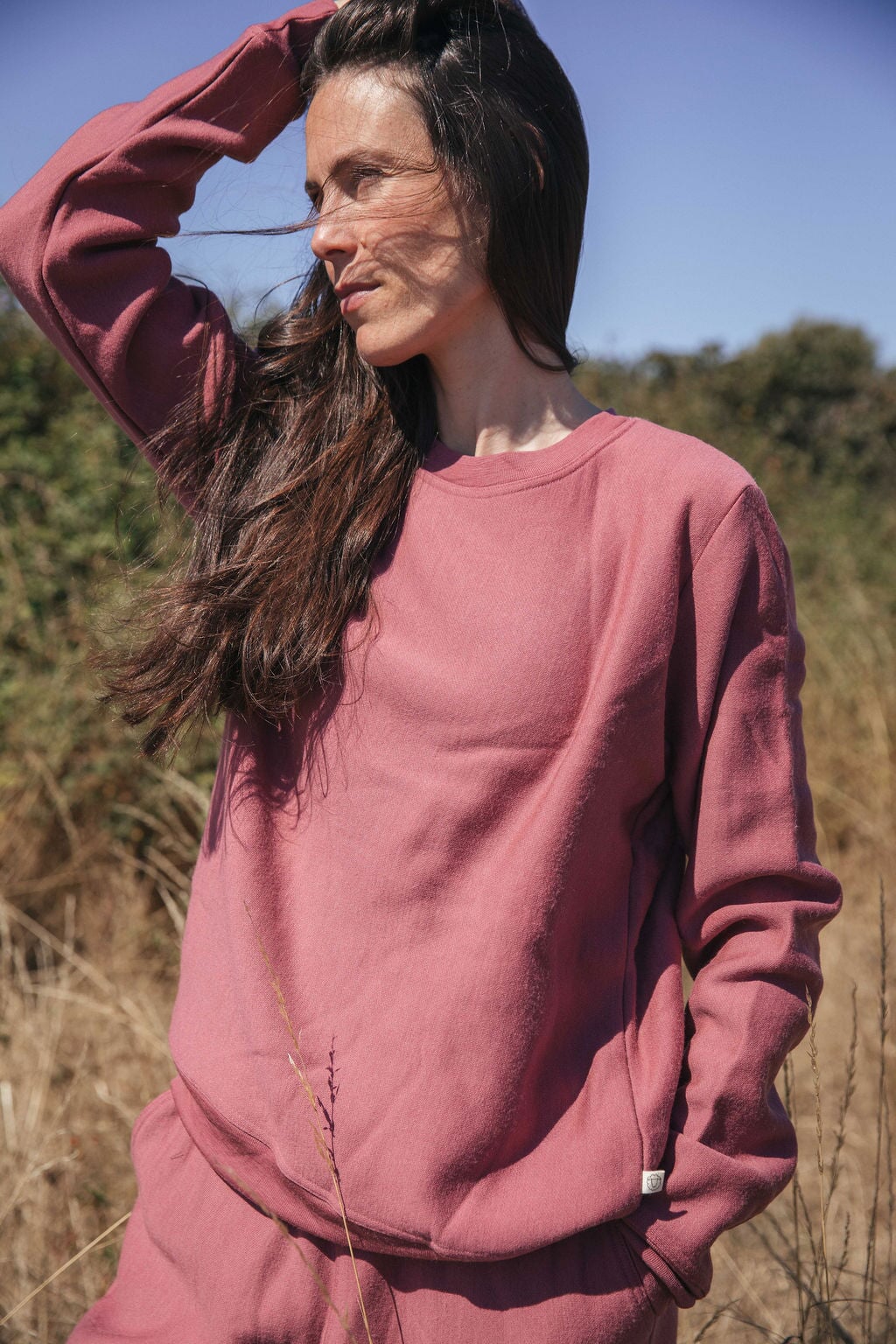 Sweatshirt | Stela is wearing size Medium, height 5.7"