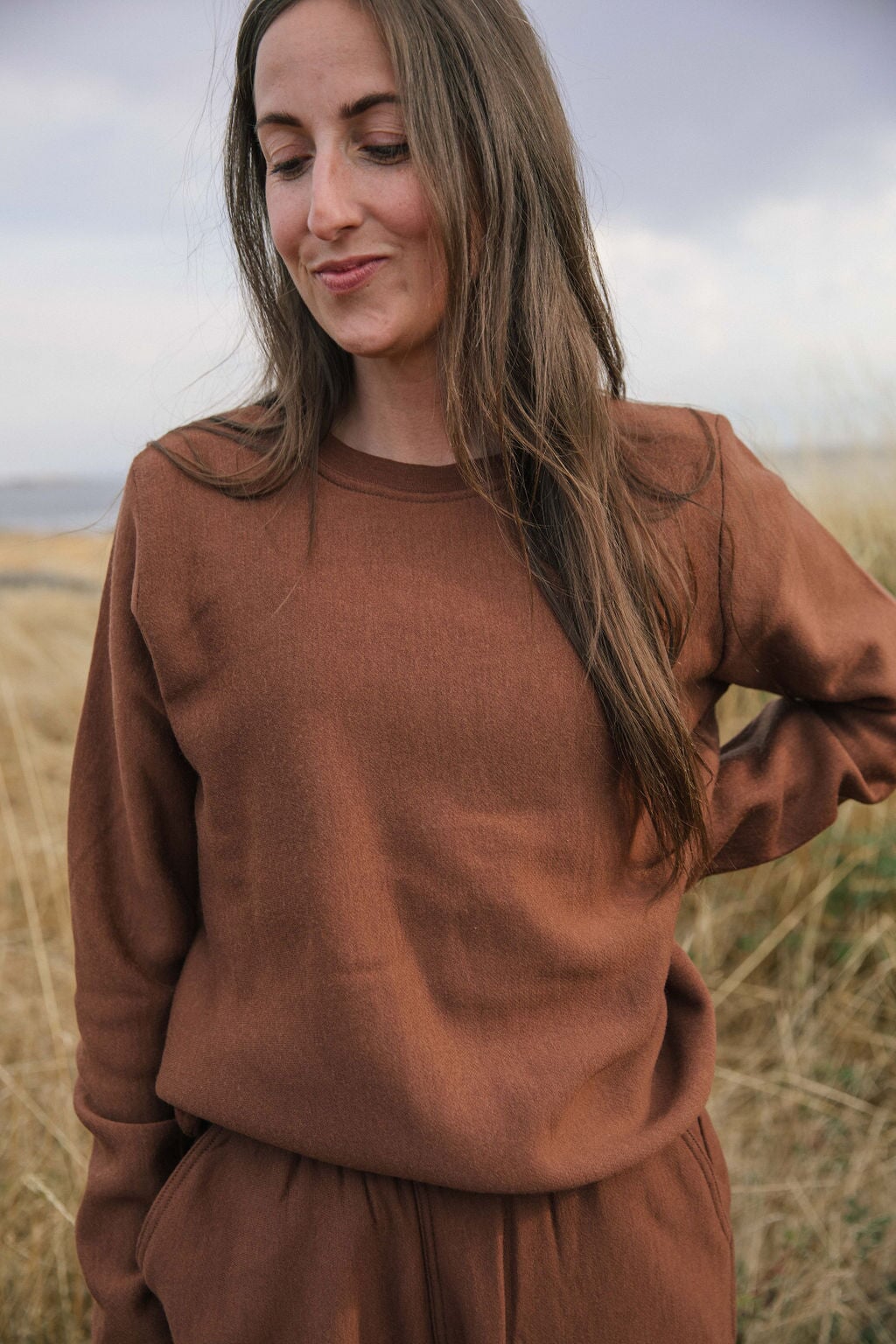 Sweatshirt | Claire is wearing size Small, height 5.5"