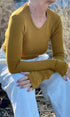 Thumbholes | Diane is wearing size Small, height 5.5"