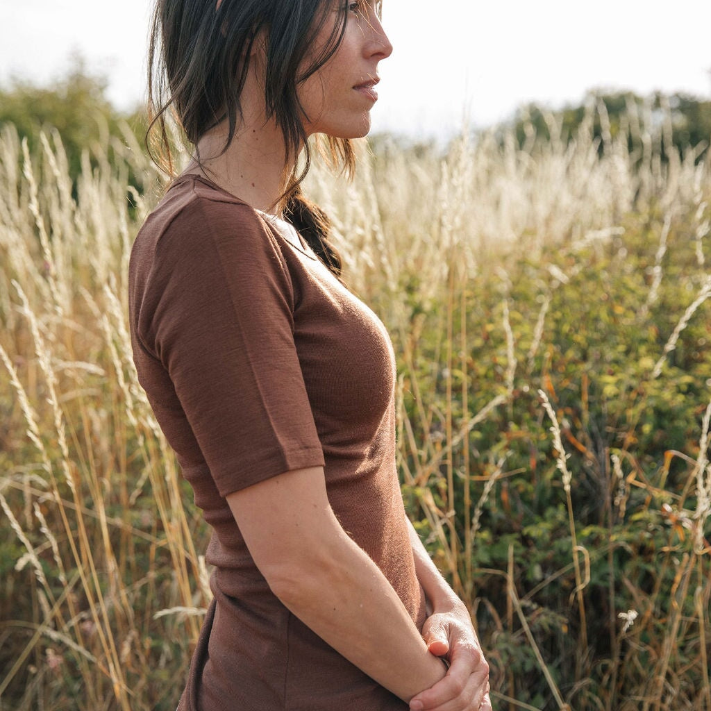 Fitted T | Stela is wearing size XSmall, height 5.7"