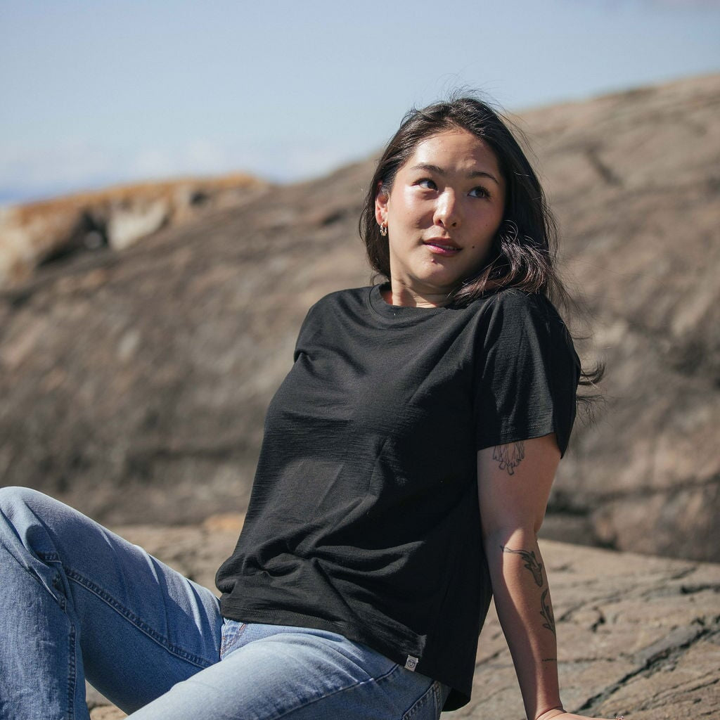 Long Boxy T-Shirt| Esther is wearing size Medium,  height 5.5"