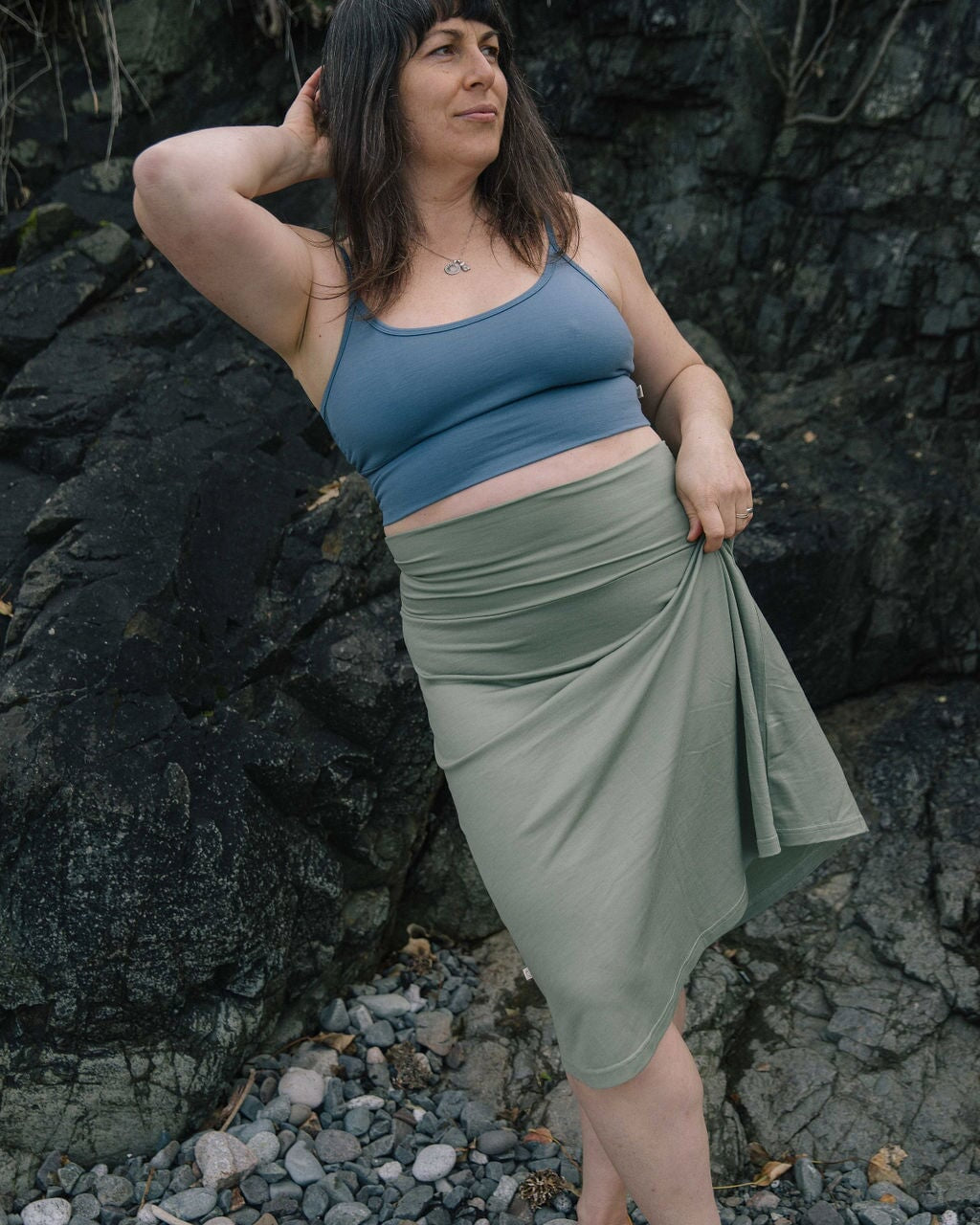 Skirt | Norah is wearing size Medium, height is 5.6"