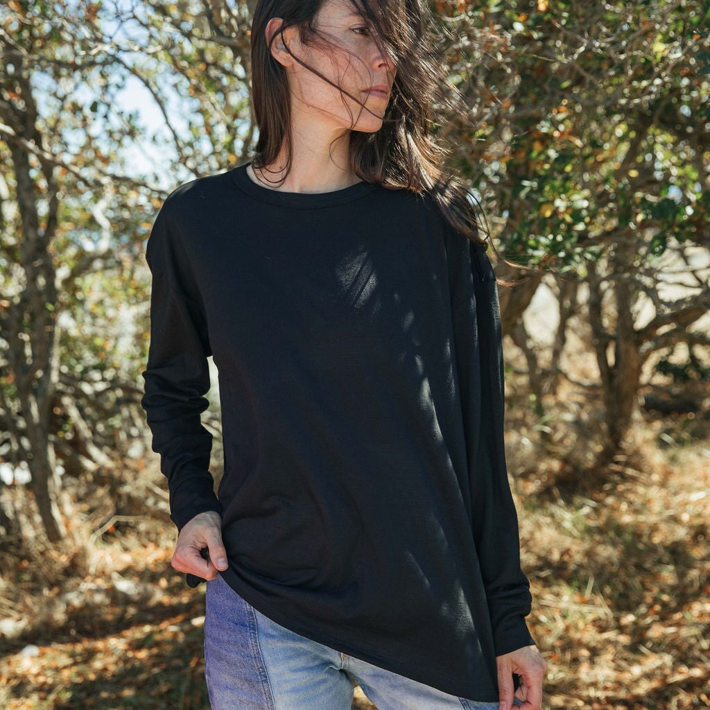 Oversized T | Stela is wearing size XSmall, height 5.7"