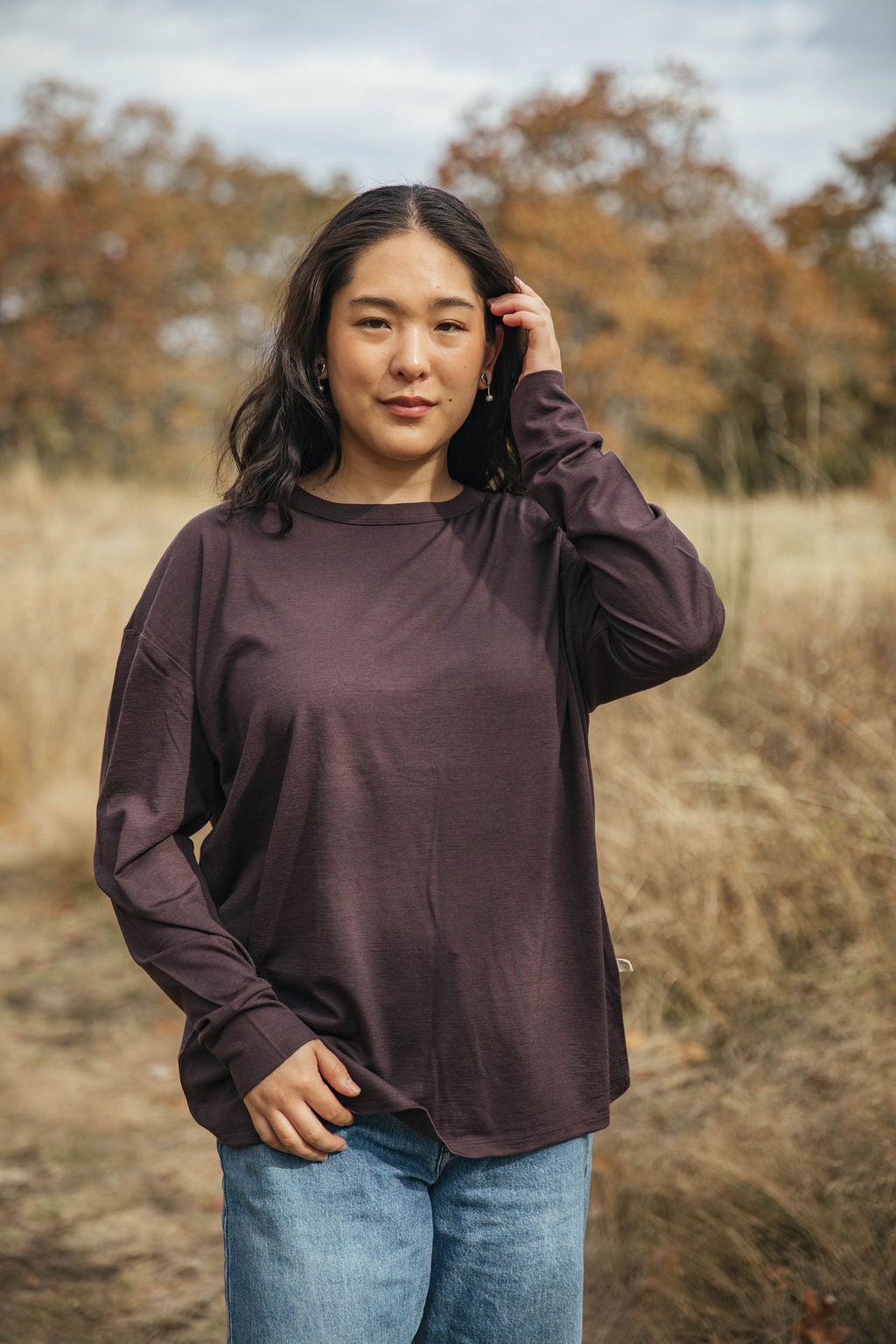 Oversized T | Esther is wearing size Small, height 5.5"