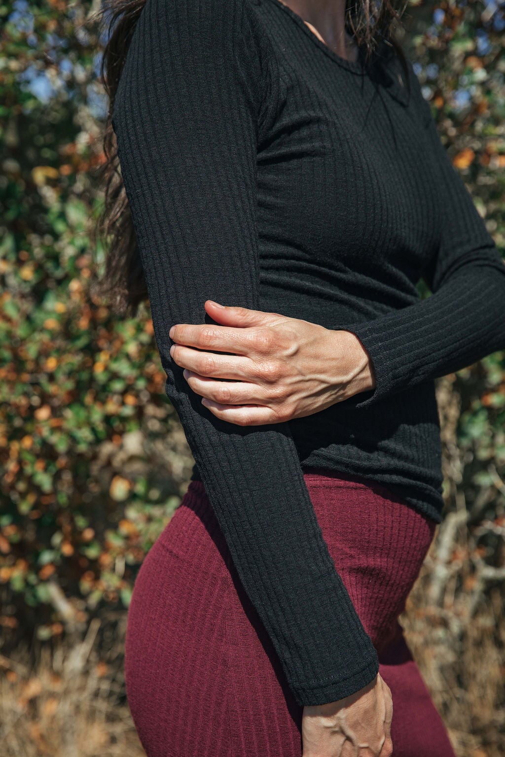 Rib Crew Side | Stela is wearing size XSmall, height 5.7"