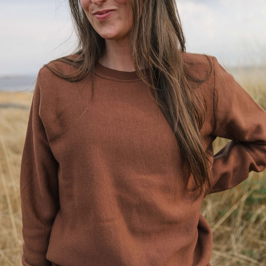 Sweatshirt | Claire is wearing size Small, height 5.5"