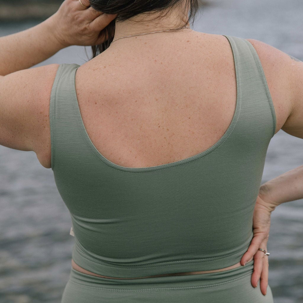 Swim Top | Norah is wearing size Medium, height 5.6"