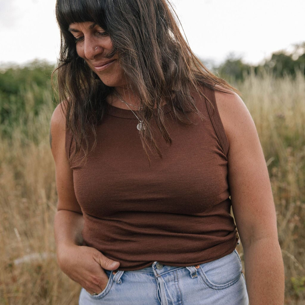 Undershirt | Norah is wearing size Medium, height 5.6"