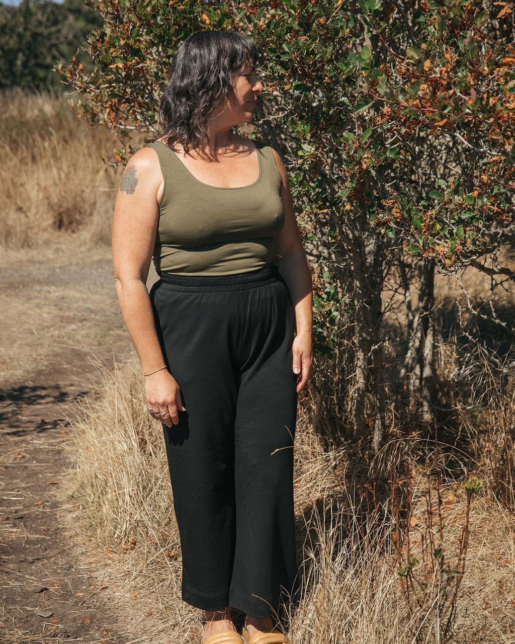 Lounge Pants | Norah is wearing size Medium,  height 5.6"